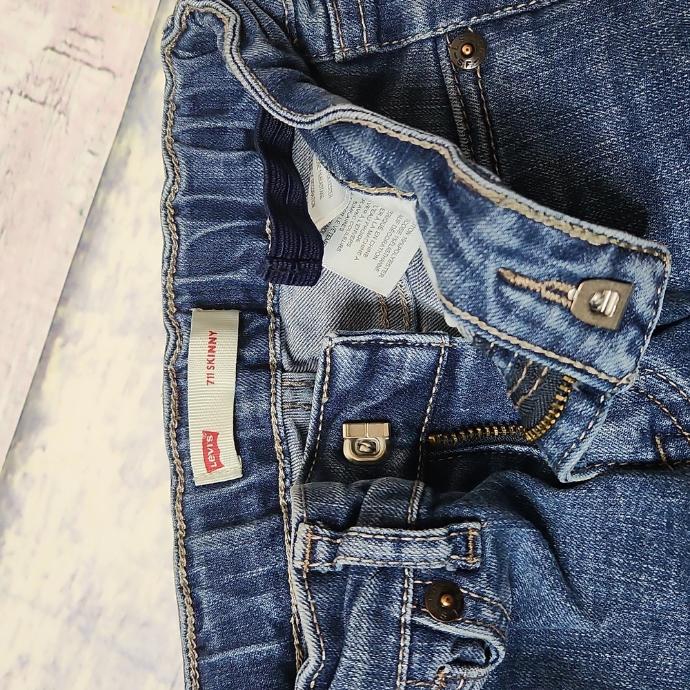 Kid's Levi's 711 Skinny Jeans - Picture 6 of 7